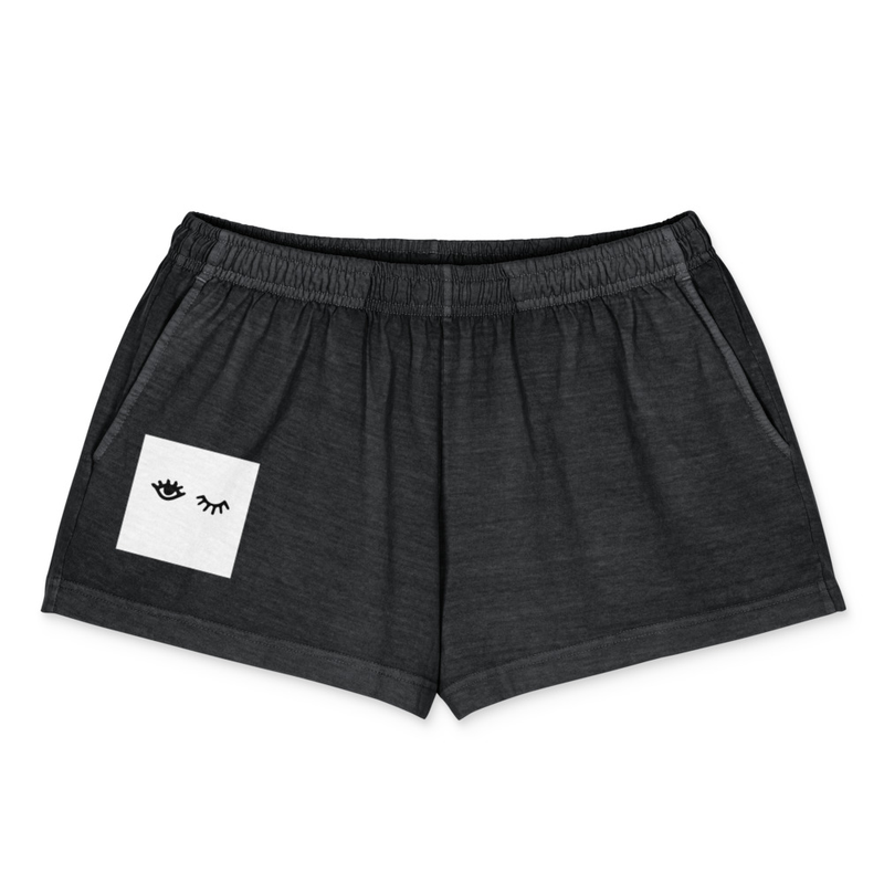 Women's garment-dyed shorts